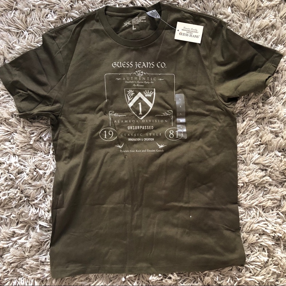 NWT Guess jeans olive green graphic t shirt in L